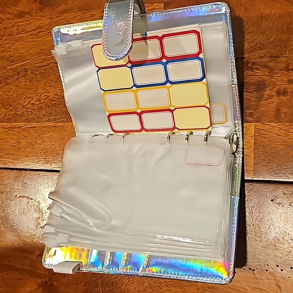 Holographic silver money saver case, magnetic closure